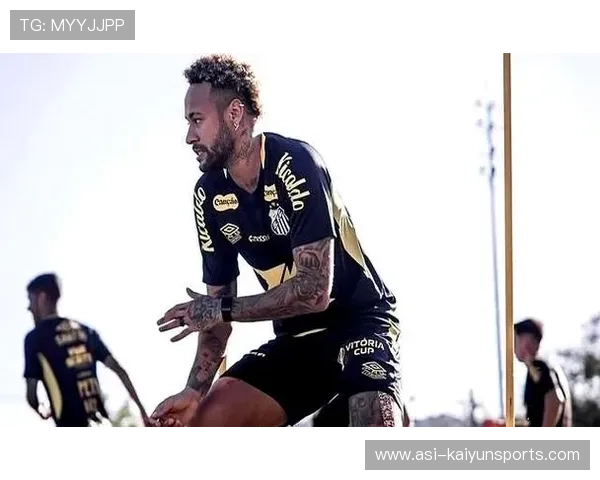 内马尔训练场抽烟照流出,俱乐部要求解释 内马尔训练场抽烟照流出,俱乐部要求解释