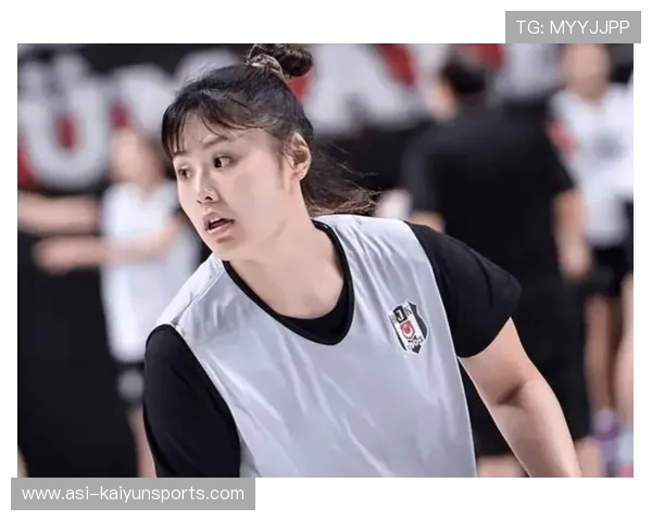 社交媒体成恢复窗口，李月汝展现现代运动员魅力，李月汝现状