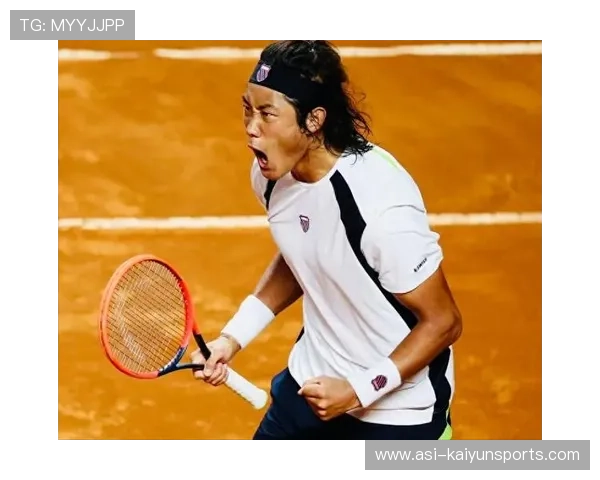 资格赛黑马阿特马纳击败张之臻，中网首轮晋级，阿特马尔